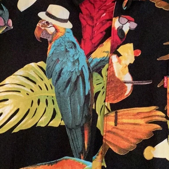 Tropical Black Shirt with Parrot Print Size XL - Picture 4 of 4